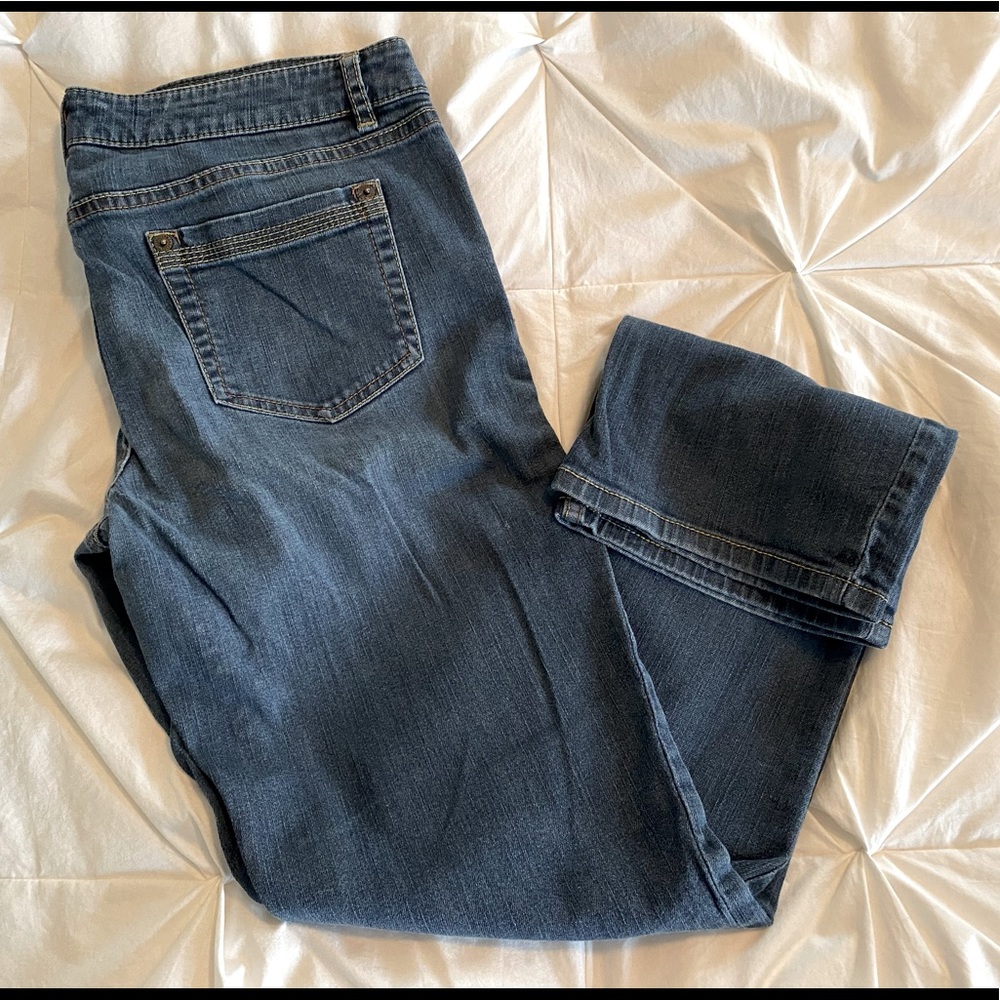 BCBG Generation mid rise boot cut jeans
